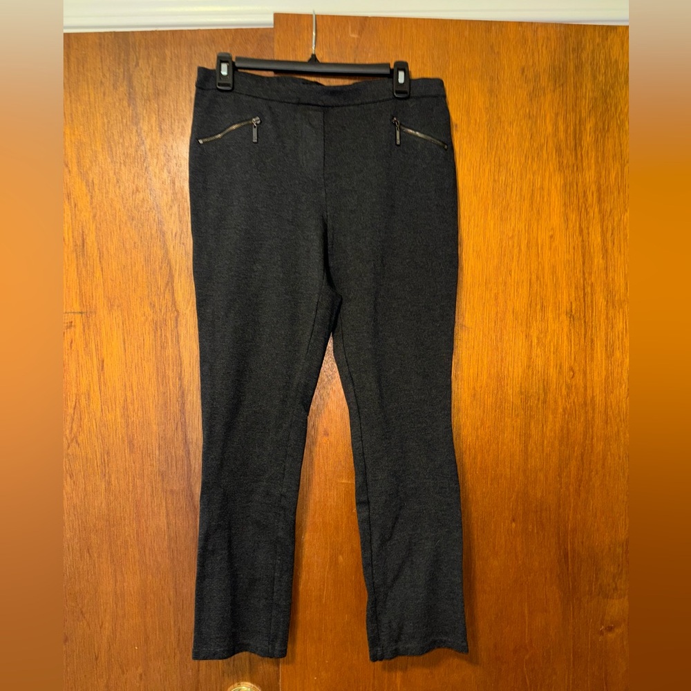 🐠 IVANKA TRUMP pants size S